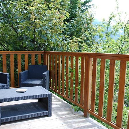 Hotel & Restaurant Le Chalvet Embrun Exterior foto