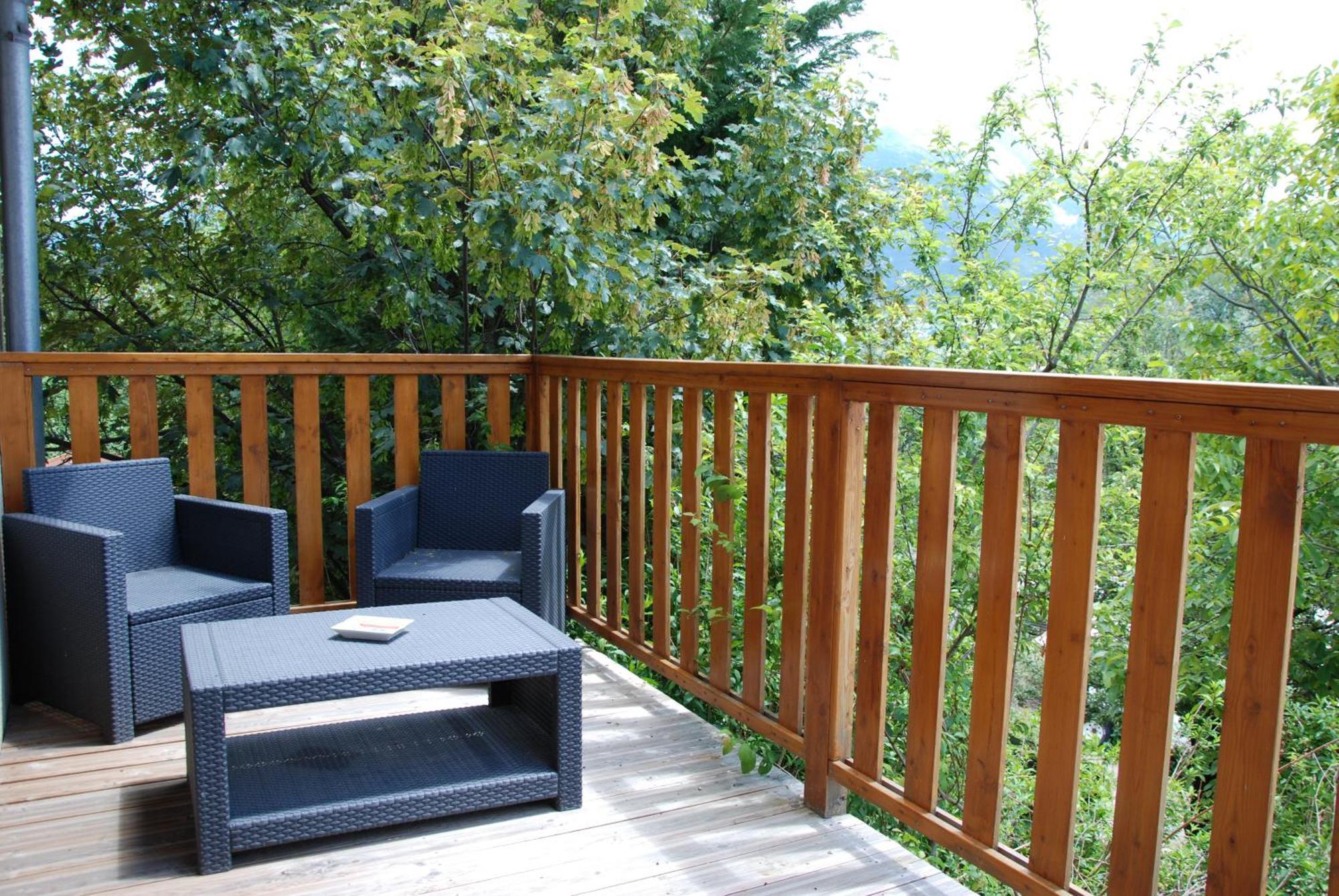 Hotel & Restaurant Le Chalvet Embrun Exterior foto